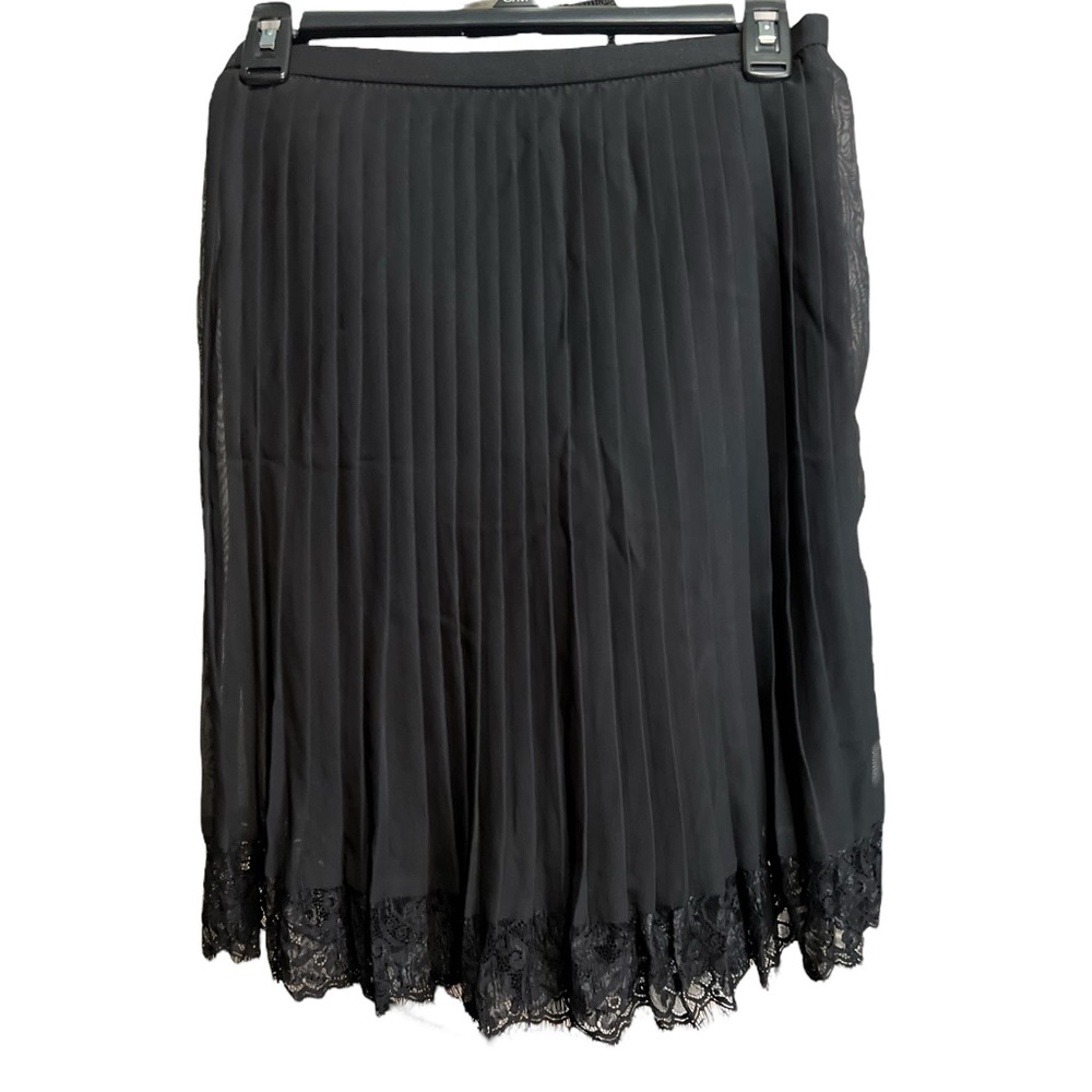 Ella + Cathy Woman’s Black Pleated Lace Bottom Shirt XS